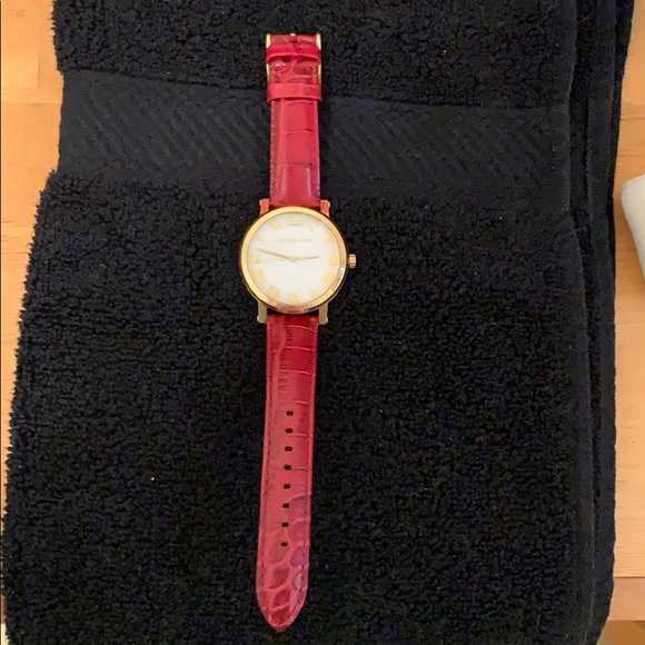 Michael Kors Watch - Picture 2 of 5